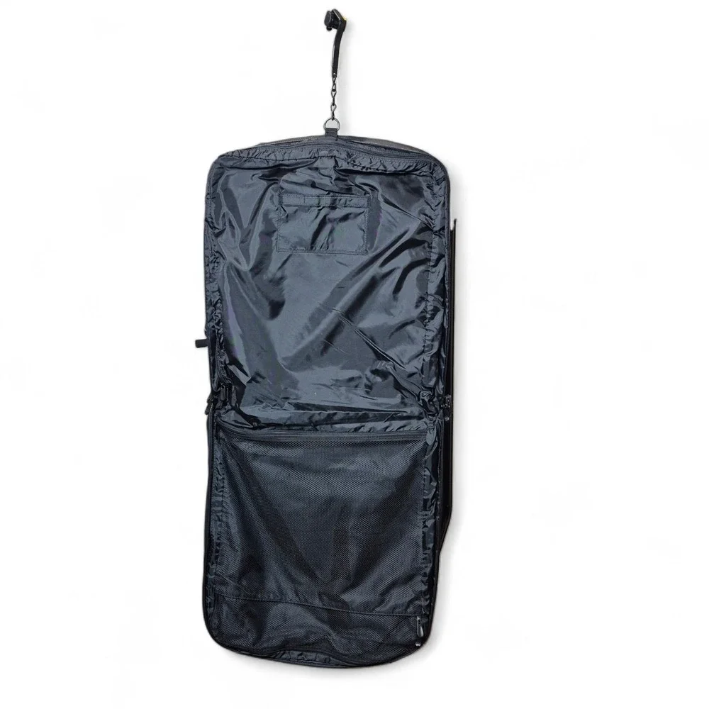 Adidas Leather Garment Bag Black Travel Suit Carrier Hanging‎ Business Luggage